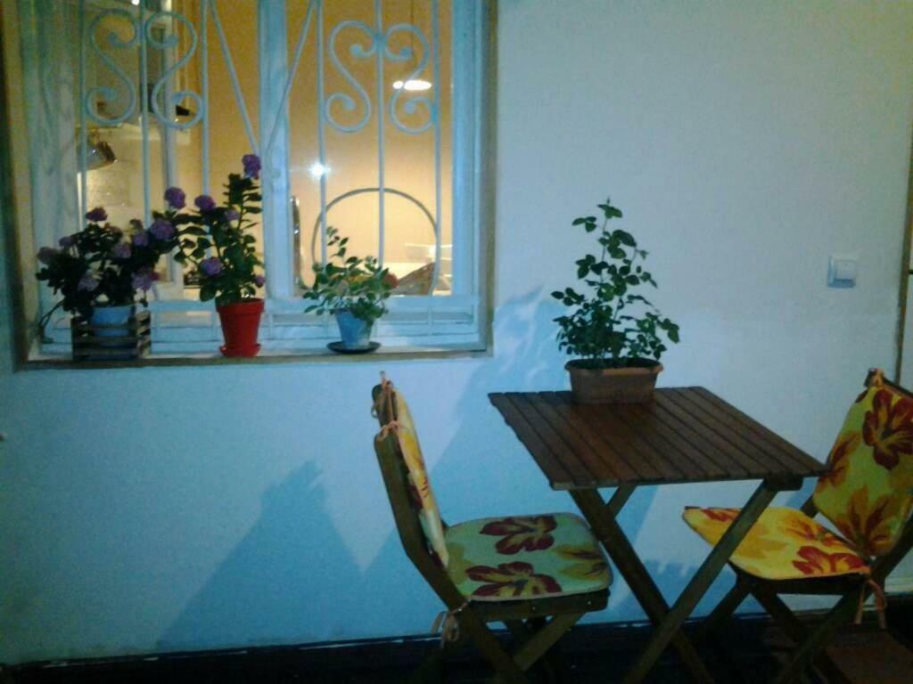 Old Tbilisi Flavor For You מראה חיצוני תמונה